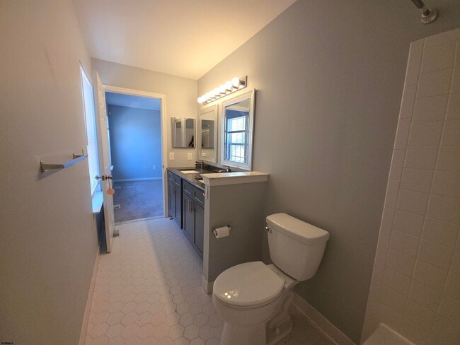 Building Photo - 2 Anchorage Ct