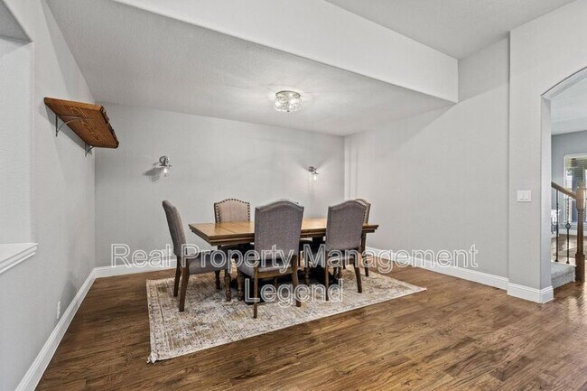 Building Photo - 1451 Cedar Hollow Dr