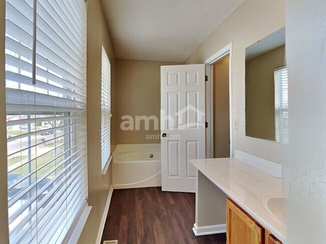 Building Photo - 2967 Wallcrest Blvd