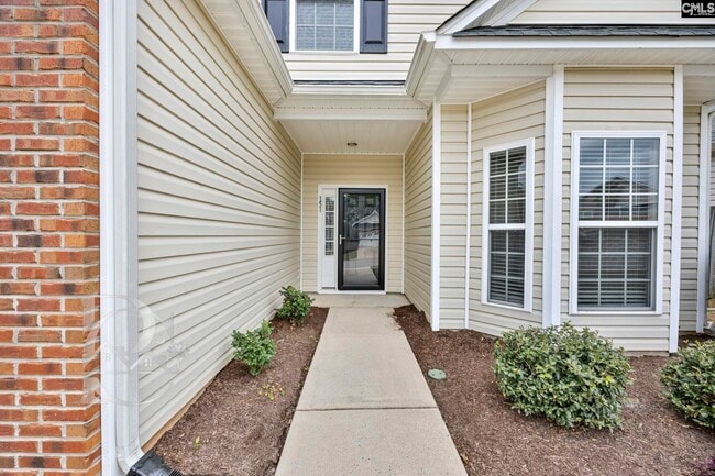 Building Photo - 151 Springhaven Dr