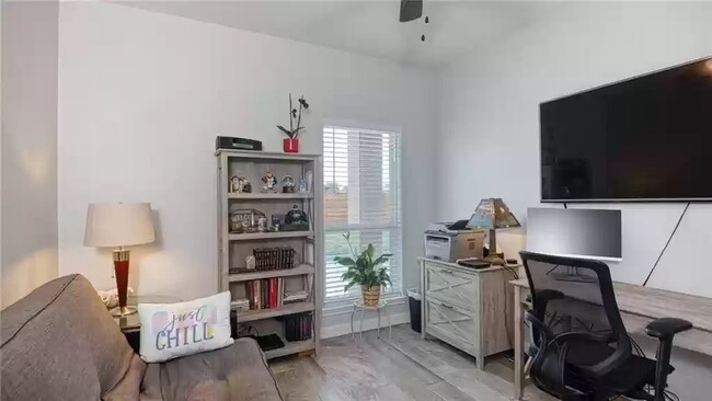 Building Photo - 13829 Laffite Dr