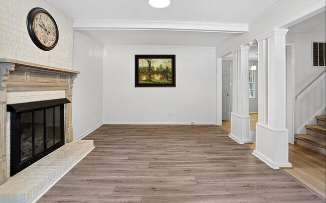 Building Photo - 4419 Forest Walk Dr