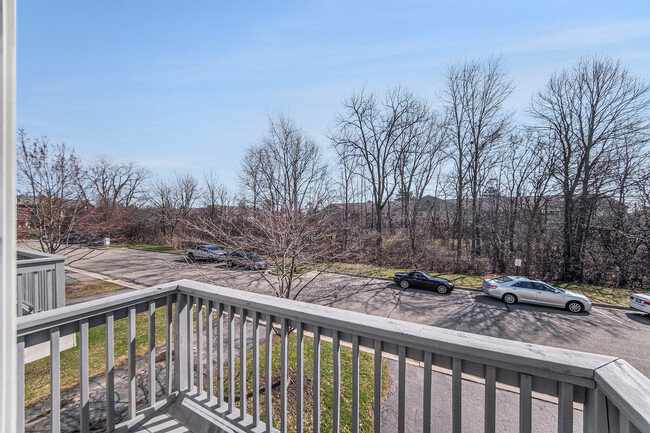 Building Photo - 3140 Promenade Cir