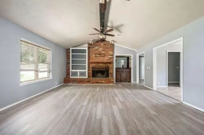 Building Photo - Updated 3 Bedroom/2 Bath Home w/Beautiful Landscaping - Edmond Schools