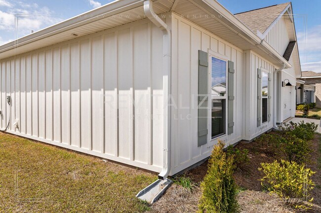 Building Photo - Brand New 4 Bed 2 Bath Home in Foley