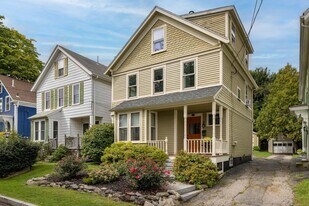 Building Photo - 281 Dennett St