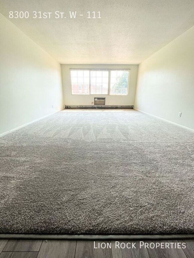 Building Photo - 8300 W 31st St