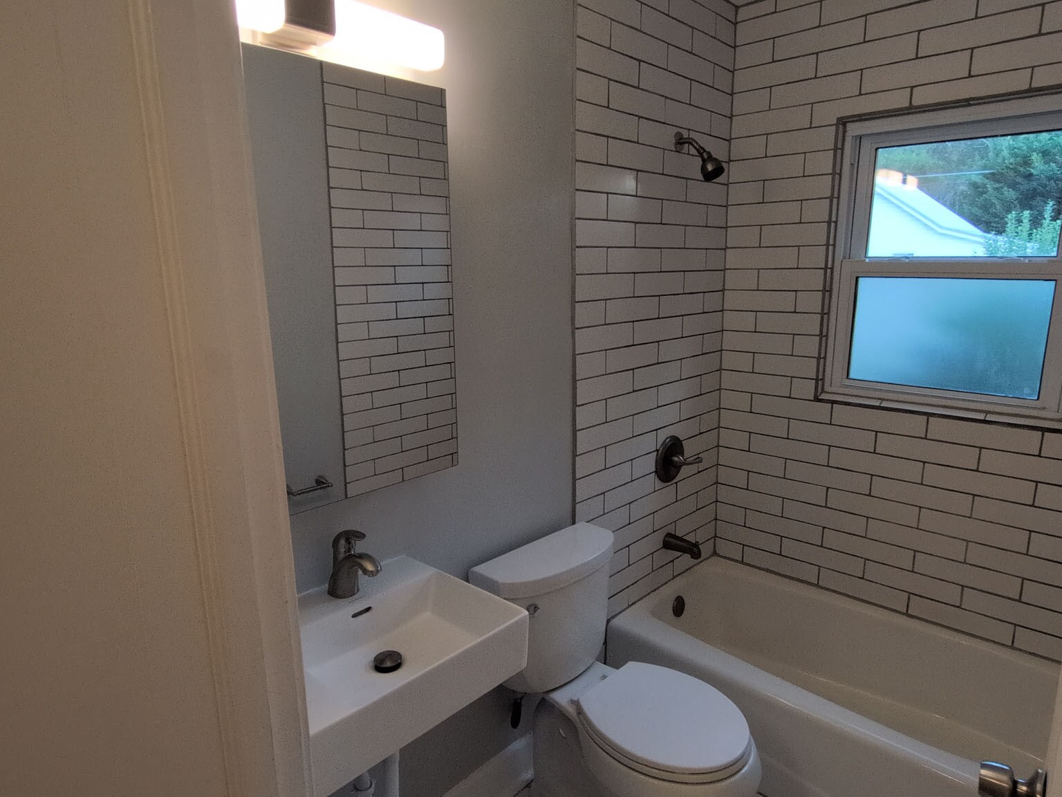 Building Photo - 1403 Cardinal Pl