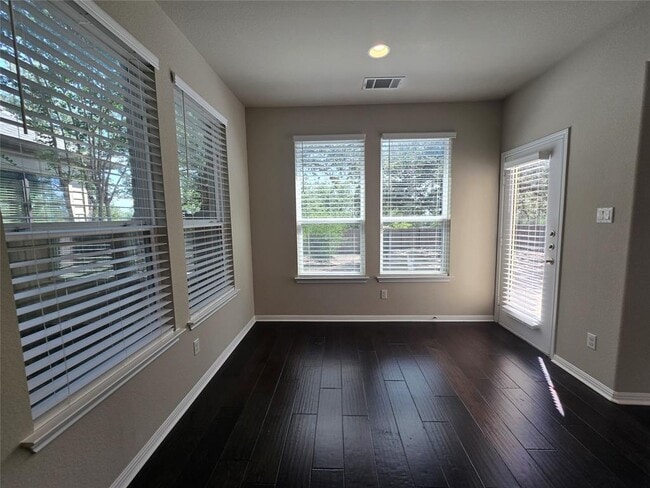 Building Photo - 1613 Rimstone Dr