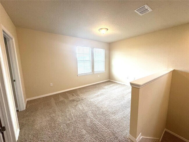 Building Photo - 10242 Sand Cay Dr