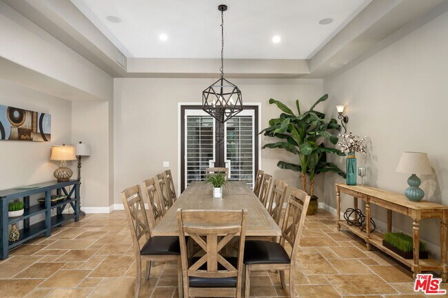 Building Photo - 50350 Vista Montana Rd