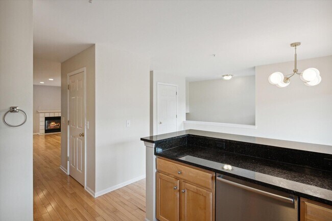 Building Photo - 2817 Barclay Way