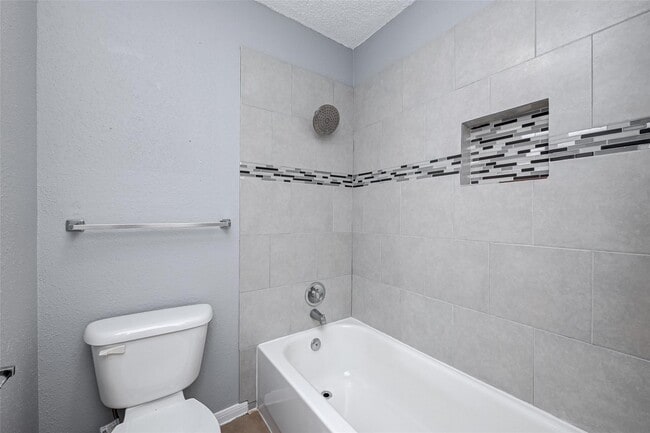 Building Photo - 1516 Bay Area Blvd