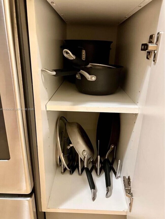 Building Photo - 544 NE 62nd St