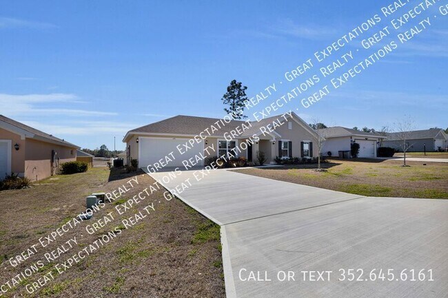 Building Photo - 678 Walkertown Dr
