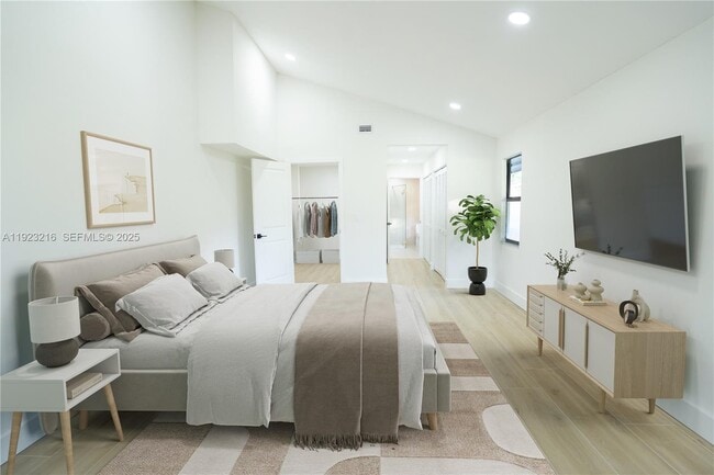 Building Photo - 16701 Bobcat Dr