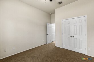 Building Photo - 5209 Ranch Meadow St
