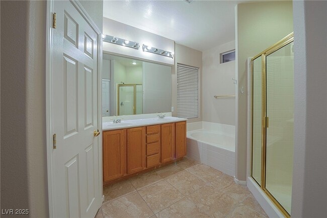 Building Photo - 1022 Pecos River Ave