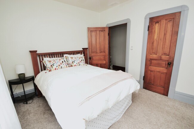 Building Photo - 2626 Union St