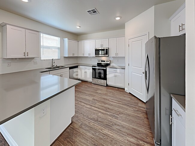 Building Photo - 707 Sienna Rising Dr