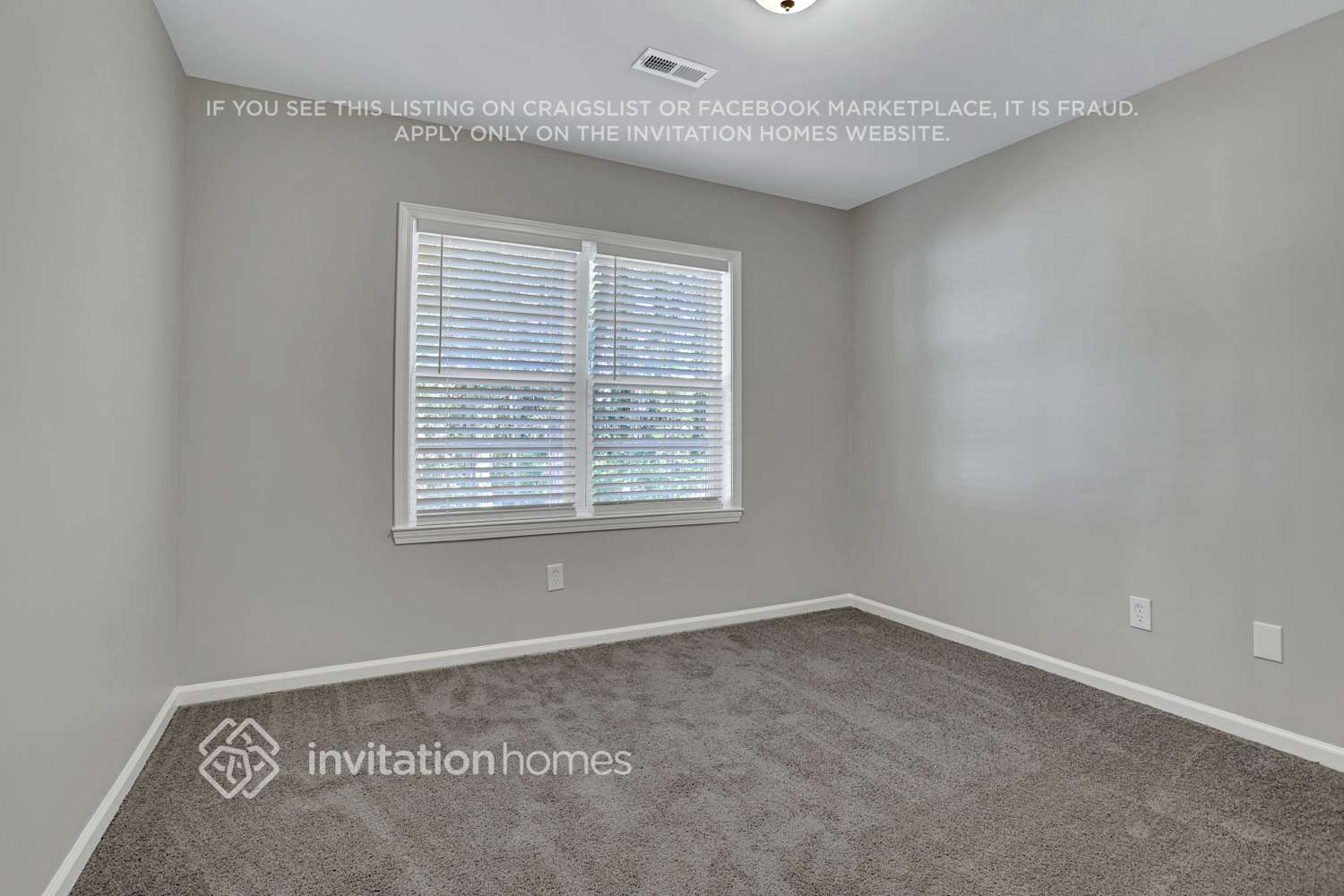 Building Photo - 843 Meadow Pl