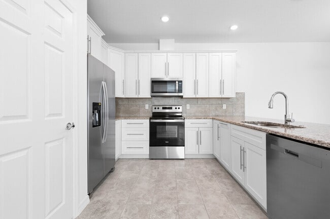 Building Photo - 22 Pony Ln