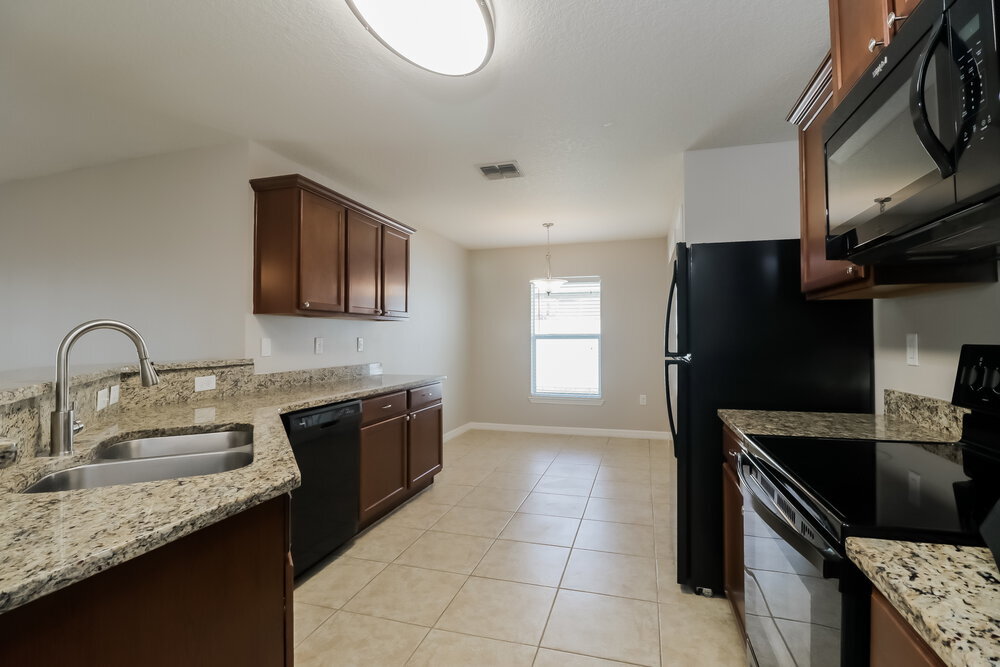 Building Photo - 6742 Wirevine Dr