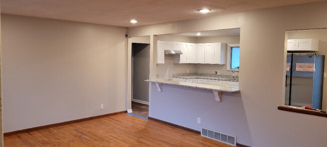 Building Photo - 28810 Cannon Rd