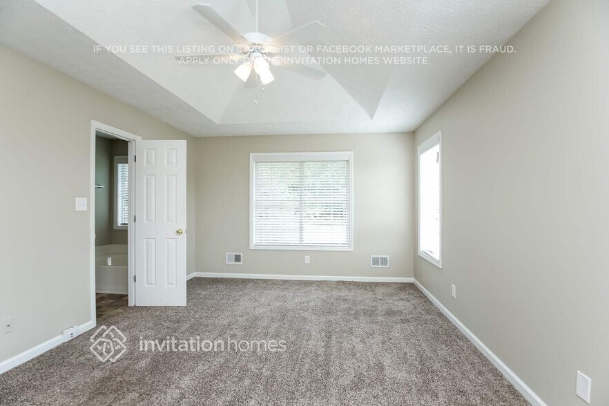 Building Photo - 2485 Misty Hollow Ln
