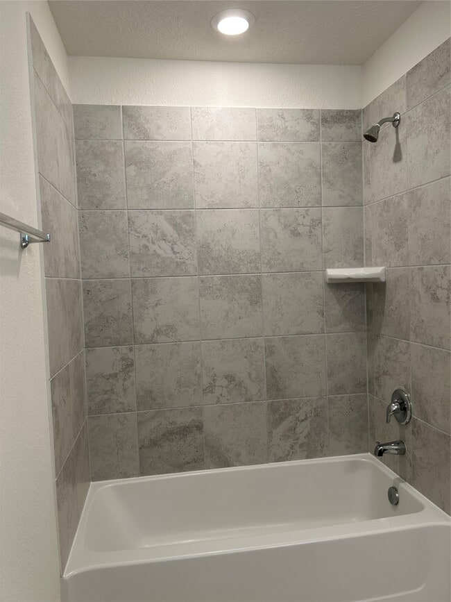 Building Photo - 9843 Mls Fld Dr