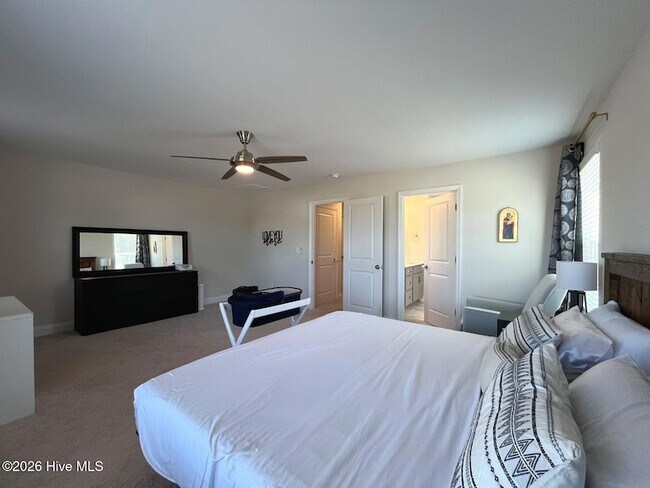 Building Photo - 158 Rocking Horse Ln