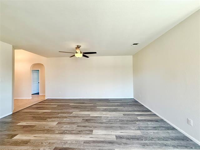 Building Photo - 240 Crowfoot Dr