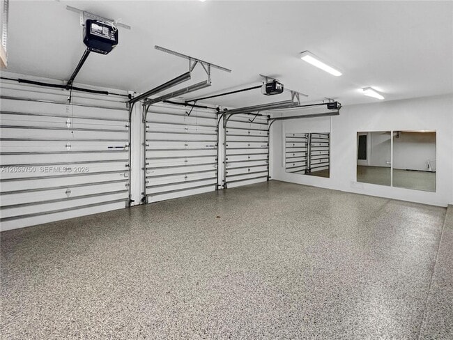 Building Photo - 16582 Botaniko Dr S