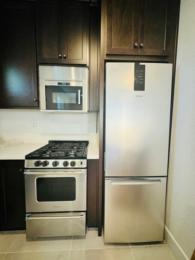 Building Photo - 175 Raven Cir