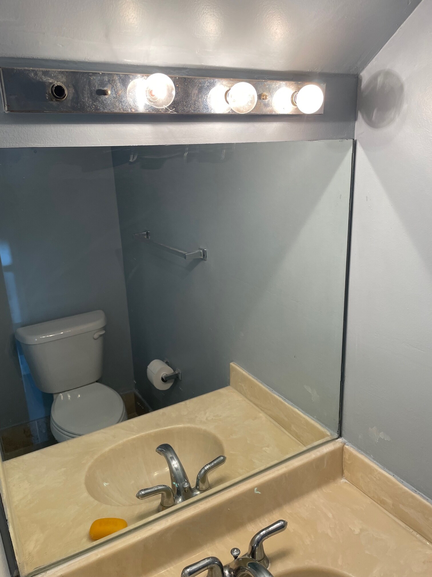 Building Photo - 131 SW 3rd St