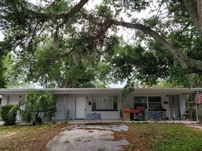 Building Photo - Martha Drive Triplex (3)