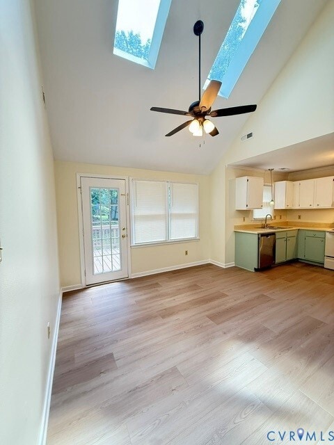 Building Photo - 10405 Gibsons Landing Dr