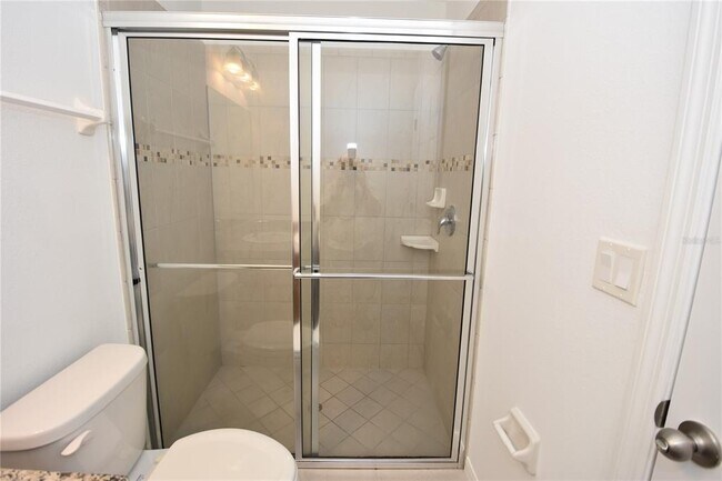 Building Photo - 31 Rosecroft Ln