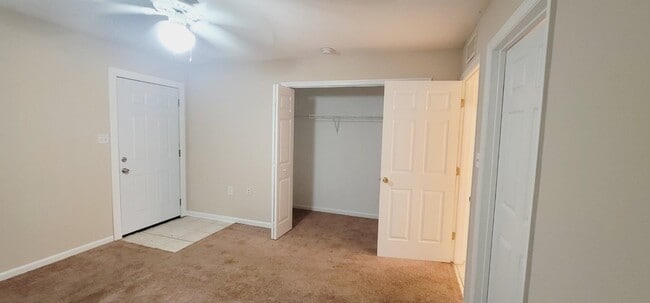 Building Photo - 2740 W Tharpe St