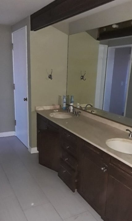 Building Photo - 14662 Horticultural Dr