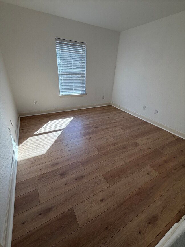 Building Photo - 4915 Manor Stone Ln