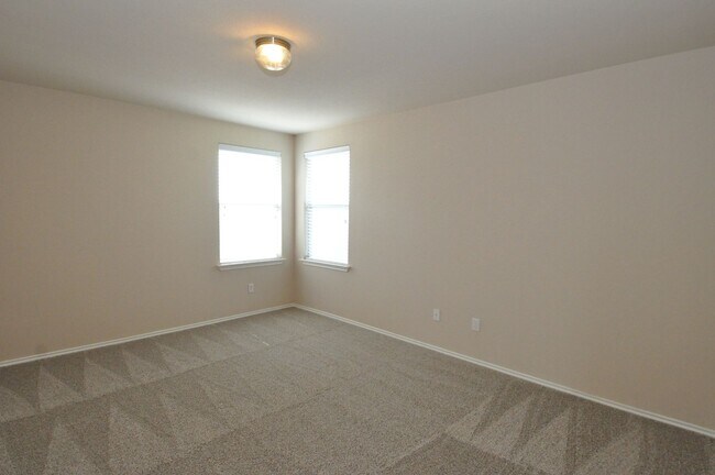 Building Photo - Great Neighborhood! Minutes to Cedar Park Shopping Areas