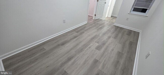 Building Photo - 2233 N 16th St