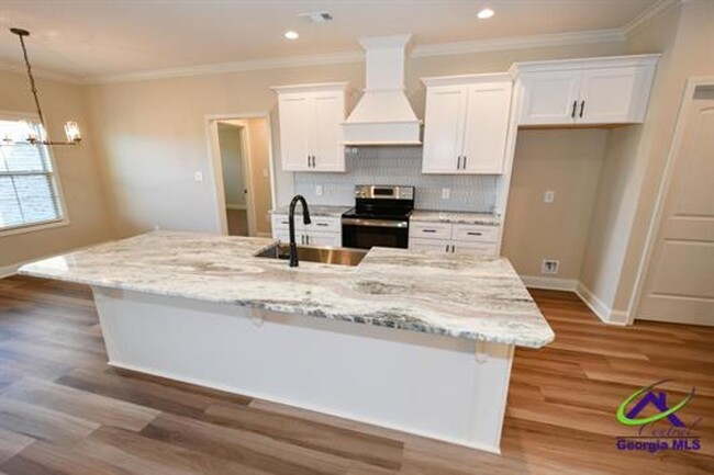 Building Photo - 204 Otters Rdg Dr