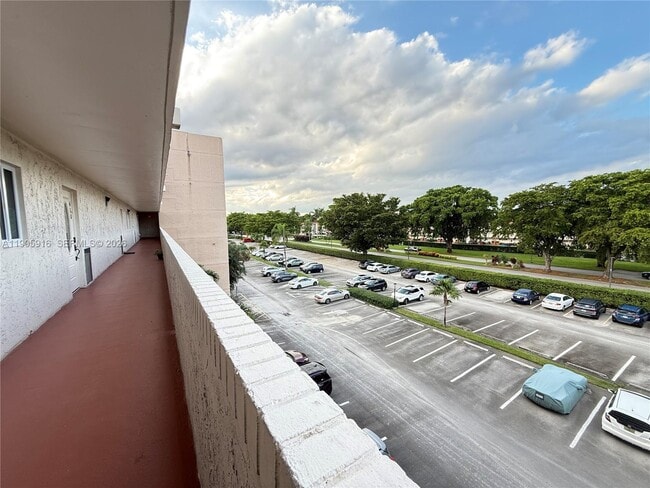 Building Photo - 8900 Washington St