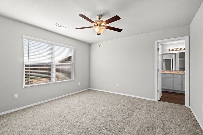 Building Photo - New Two Story Home in Fayetteville, Arkansas!