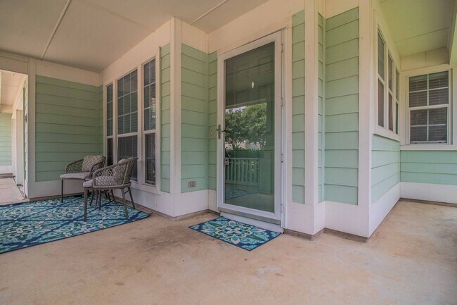 Building Photo - The Best in Texas: 3Bed/2Bath w/Spacious Ensuite