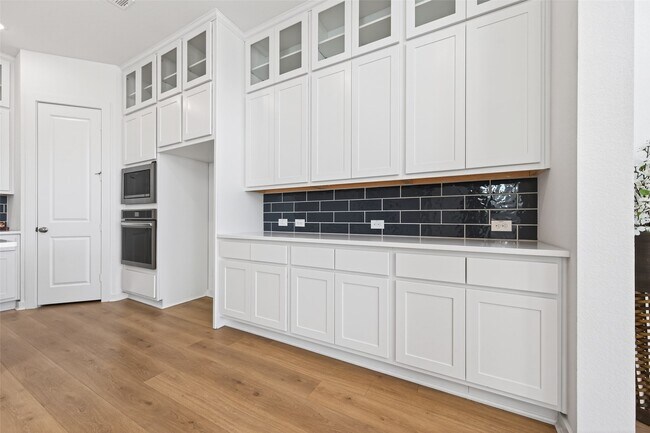 Building Photo - 16518 Texas Hill Country Rd