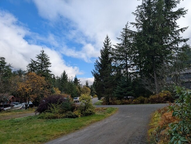 Building Photo - 3Bd/1.5Ba Dgl Townhome, Long Term Rental, 2 Car Garage, Unfurnished