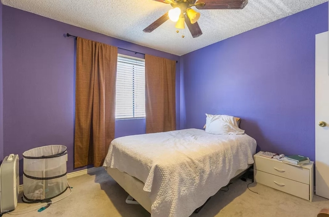 Master bedroom - 616 S Hardy Dr